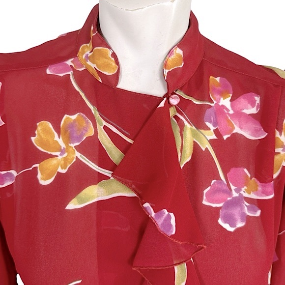 VINTAGE Sheer Brick Red Floral Ruffle Neck Short Sleeve Button Up Blouse - Picture 2 of 6